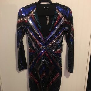 Express sequenced dress